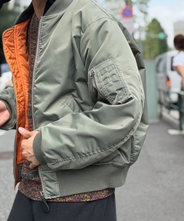 BAKU(東江 漠)さんの「BEAMS WOMEN｜リラックスフィット THERMOLITE(R) MA-1 （撥水）」を使ったコーディネート