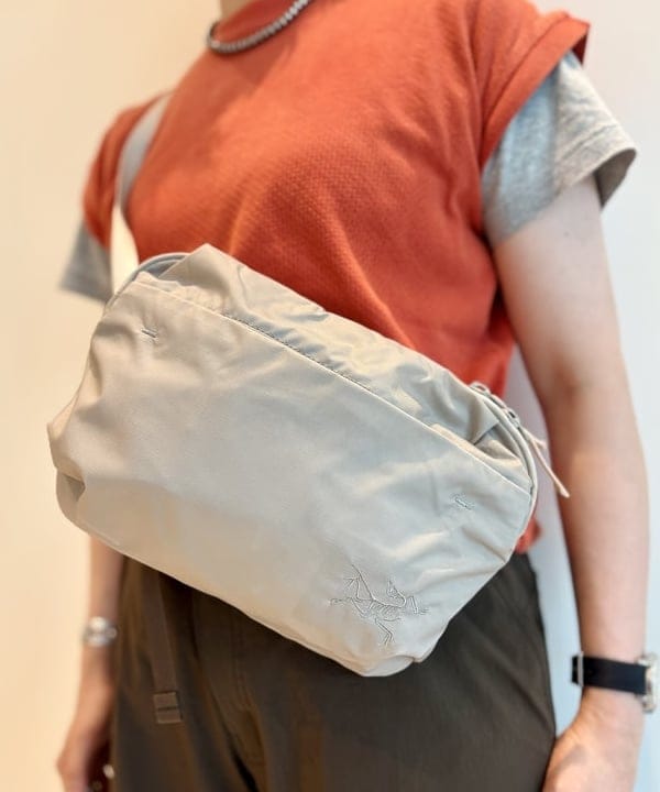 木村 梨香さんの「BEAMS WOMEN｜【別注】Healthknit / メッシュ ノースリーブ」を使ったコーディネート