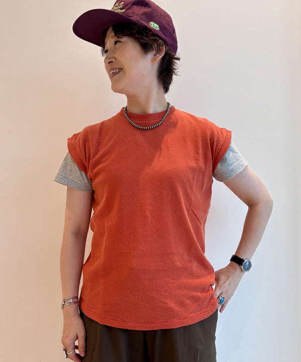 木村 梨香さんの「BEAMS WOMEN｜【別注】Healthknit / メッシュ ノースリーブ」を使ったコーディネート