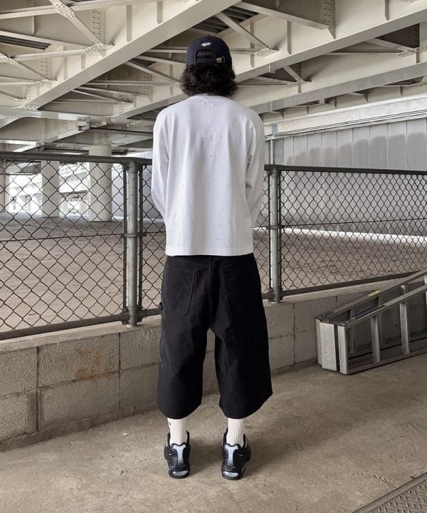 Gazziさんの「BEAMS WOMEN｜ペインター モールスキン ショーツ」を使ったコーディネート