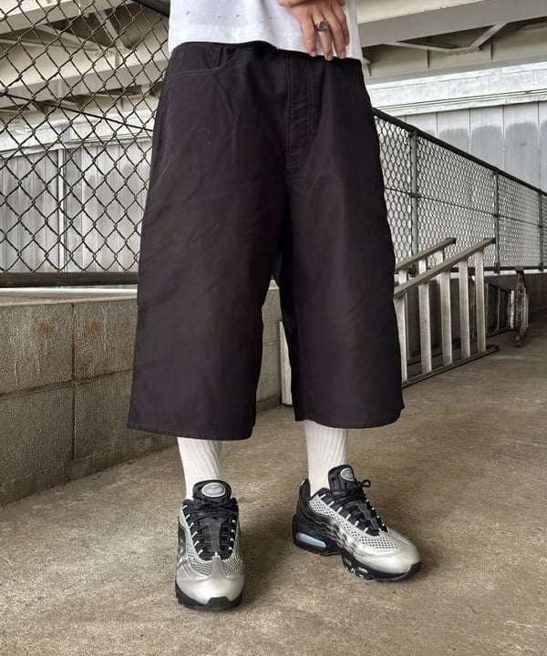 Gazziさんの「BEAMS WOMEN｜ペインター モールスキン ショーツ」を使ったコーディネート