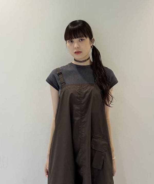 りかちょび/岸本梨佳さんの「【別注】BRIEFING / ヘルメット バッグ &rdquo;OLIVE&rdquo;」を使ったコーディネート