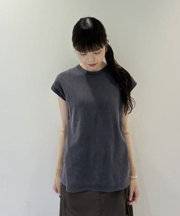 りかちょび/岸本梨佳さんの「【別注】BRIEFING / ヘルメット バッグ &rdquo;OLIVE&rdquo;」を使ったコーディネート