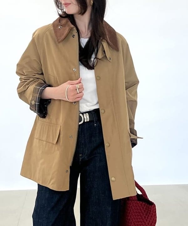 隈元 楓さんの「BEAMS WOMEN｜【別注】Barbour / BEDALE ジャケット」を使ったコーディネート