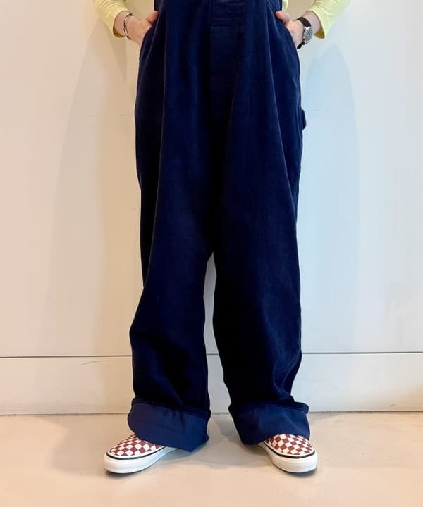 木村 梨香さんの「BEAMS WOMEN｜【別注】BIGMAC / コーデュロイ オーバーオール」を使ったコーディネート