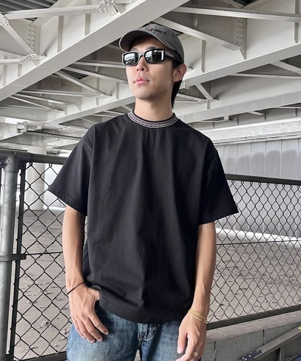 槙山 賢斗さんの「BEAMS WOMEN｜LEVI'S(R) / 567（TM）ルーズフレア」を使ったコーディネート