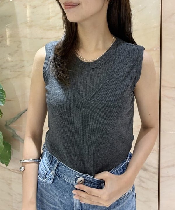 茂野 真楓さんの「BEAMS WOMEN｜AK+1 / レイヤード リブ タンクトップ」を使ったコーディネート