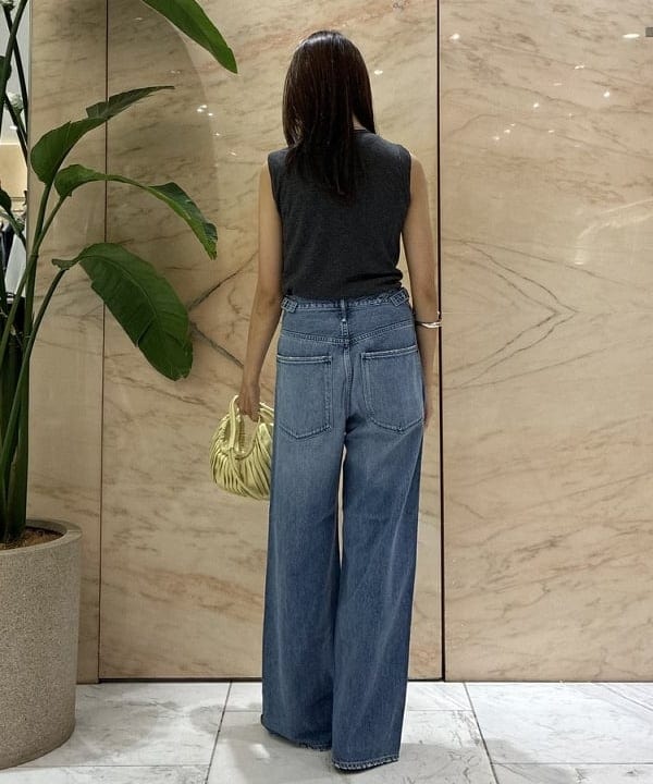 茂野 真楓さんの「BEAMS WOMEN｜AK+1 / レイヤード リブ タンクトップ」を使ったコーディネート