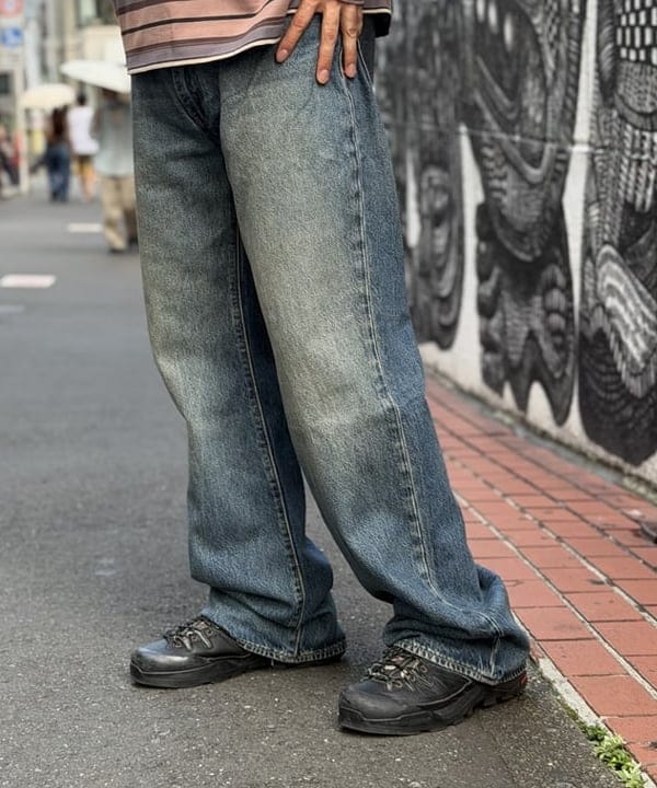 BAKU(東江 漠)さんの「BEAMS WOMEN｜LEVI'S(R) / 567（TM）ルーズフレア」を使ったコーディネート