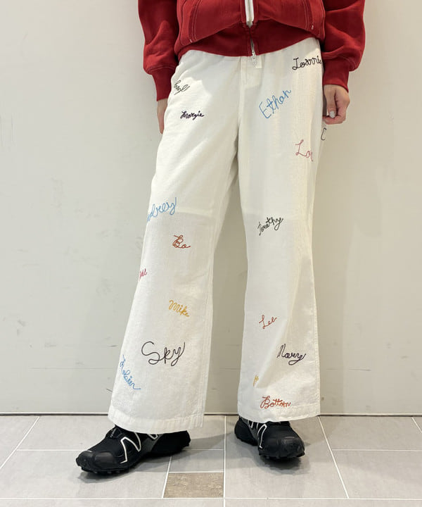 りかちょび/岸本梨佳さんの「エンブロ エプロン パンツ」を使ったコーディネート