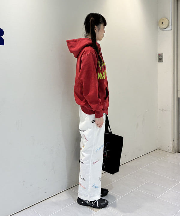りかちょび/岸本梨佳さんの「エンブロ エプロン パンツ」を使ったコーディネート