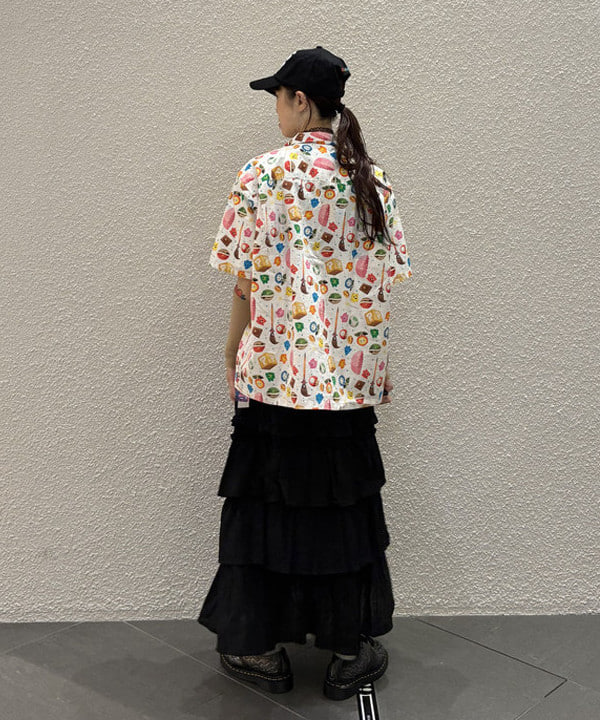 りかちょび/岸本梨佳さんの「カットソーレース ティアード スカート」を使ったコーディネート