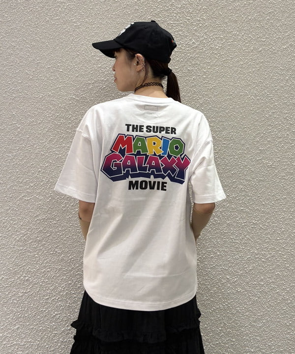 りかちょび/岸本梨佳さんの「カットソーレース ティアード スカート」を使ったコーディネート