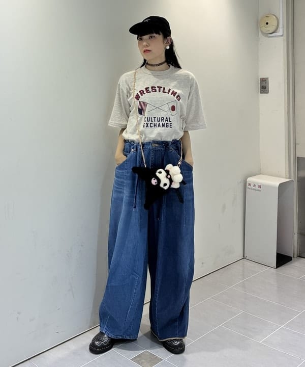 りかちょび/岸本梨佳さんの「ARC&rsquo;TERYX / Aerios 5Panel Cap」を使ったコーディネート