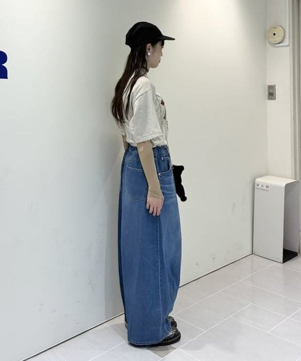 りかちょび/岸本梨佳さんの「ARC&rsquo;TERYX / Aerios 5Panel Cap」を使ったコーディネート