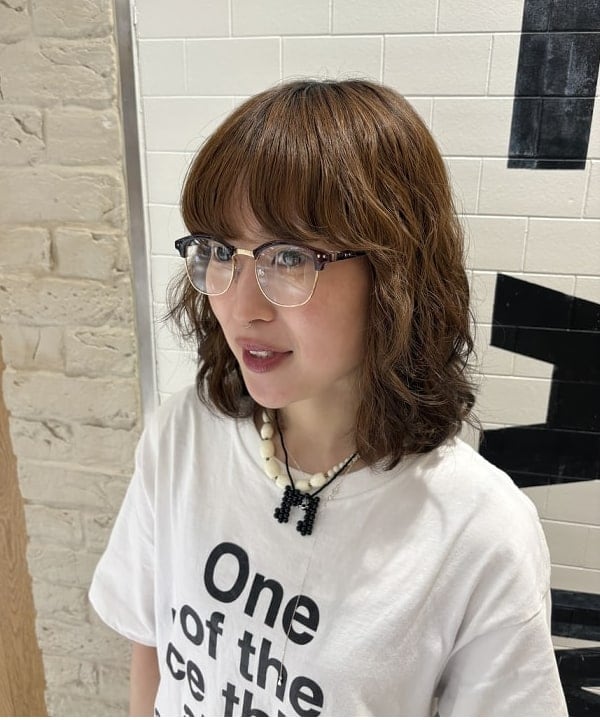 amaさんの「BEAMS WOMEN｜【別注】bLicensceLL / ビジュー 2WAY チェーン バッグ」を使ったコーディネート