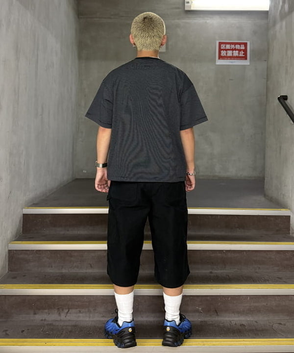 KUROCHANさんの「BEAMS WOMEN｜マイクロ ボーダー Tシャツ【ワイドフィット】」を使ったコーディネート