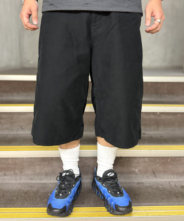 KUROCHANさんの「BEAMS WOMEN｜マイクロ ボーダー Tシャツ【ワイドフィット】」を使ったコーディネート