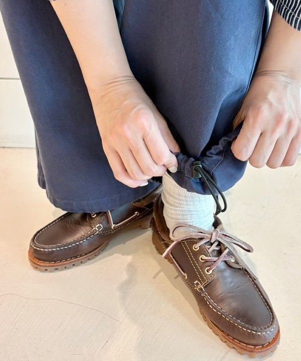 おのすさんの「BEAMS WOMEN｜【別注】Gramicci / 2プリーツ ワイドパンツ」を使ったコーディネート