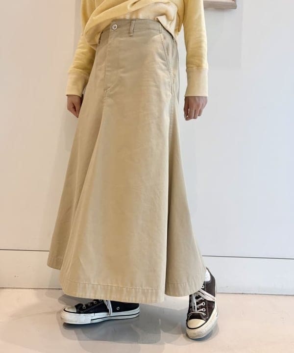 おのすさんの「BEAMS WOMEN｜チノ スカート」を使ったコーディネート