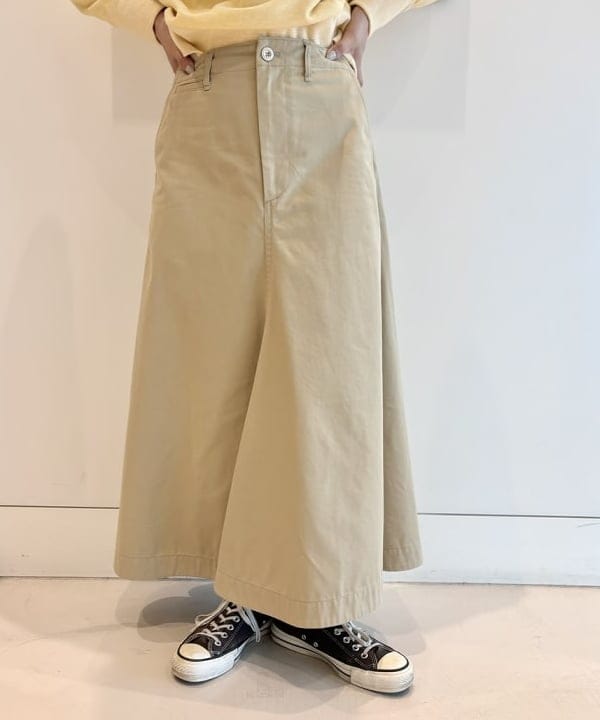 おのすさんの「BEAMS WOMEN｜チノ スカート」を使ったコーディネート
