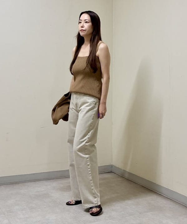 関 桂子さんの「BEAMS WOMEN｜ORR / アコーディオン キャミソール」を使ったコーディネート