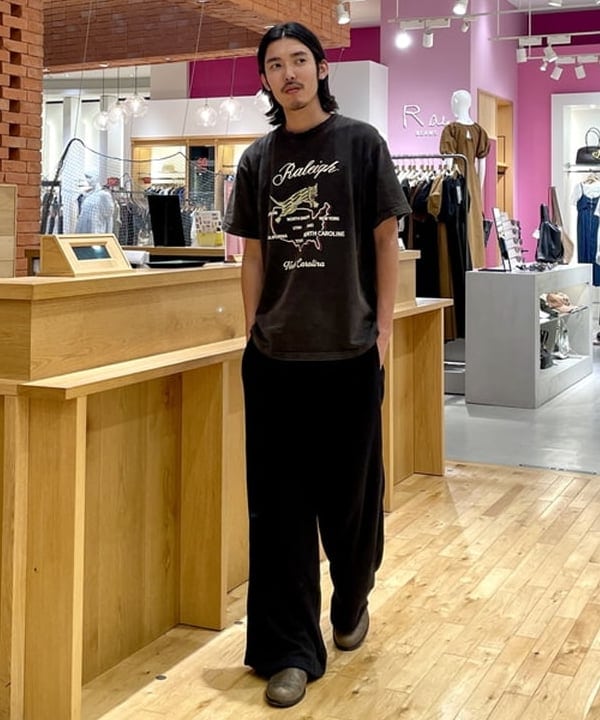 Embroidery like print Souvenir T-shirt