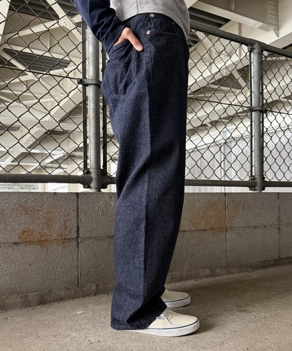 川崎 駿希さんの「BEAMS WOMEN｜ワイドストレート デニムパンツ」を使ったコーディネート