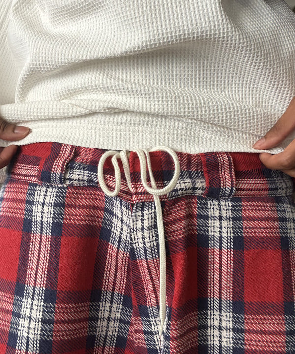 NADEL ナデールさんの「BEAMS WOMEN｜【別注】Dickies / チェック ショーツ」を使ったコーディネート