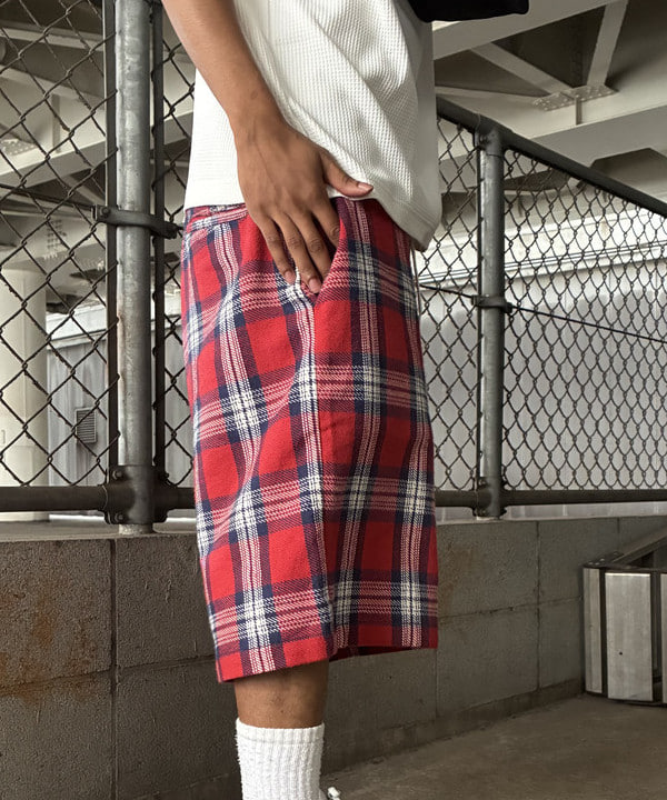 NADEL ナデールさんの「BEAMS WOMEN｜【別注】Dickies / チェック ショーツ」を使ったコーディネート