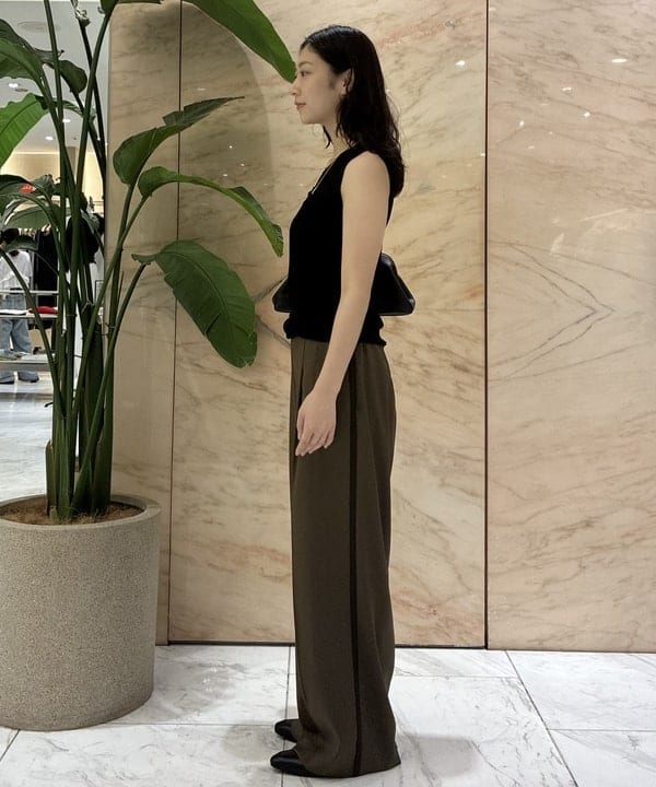 坂本 涼花さんの「BEAMS WOMEN｜SHISEI / MM CHISEL TOE SLIPON パンプス」を使ったコーディネート