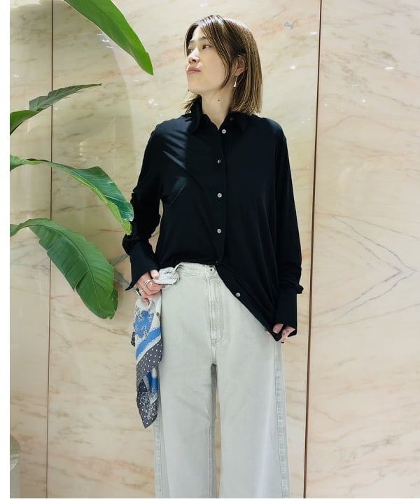 岩沢 珠代さんの「BEAMS WOMEN｜CINOH / リラックス シャツ」を使ったコーディネート