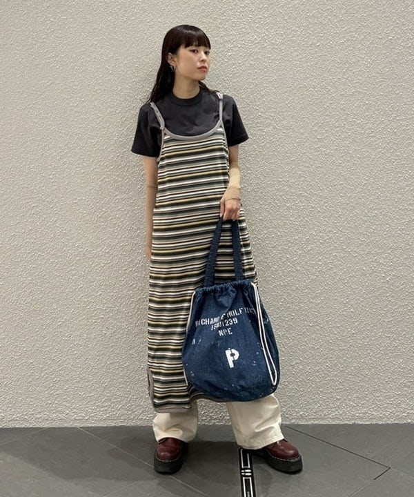りかちょび/岸本梨佳さんの「BEAMS WOMEN｜【別注】Lee &times; maturely / リメイク ペインター パンツ」を使ったコーディネート