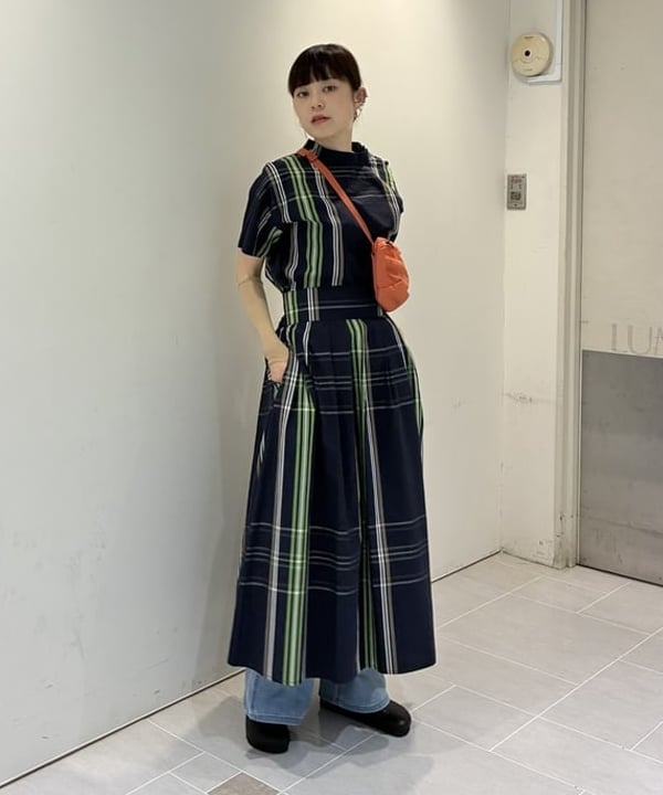 りかちょび/岸本梨佳さんの「【別注】BIRKENSTOCK / BOSTON &ldquo;BONE PATTERN&rdquo; Smooth BLACK」を使ったコーディネート