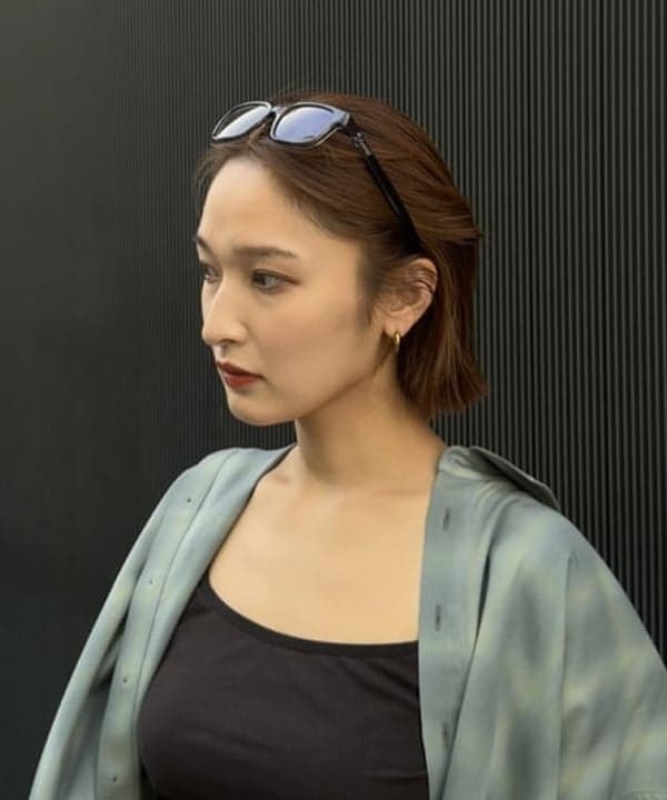 松本 佳菜子さんの「ジャガード ストライプ イージー パンツ」を使ったコーディネート