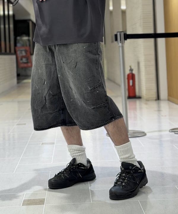 BAKU(東江 漠)さんの「BEAMS WOMEN｜BEAMS｜【別注】FRED PERRY / Oversized Tipped Pique T-shirt｜Tシャツ｜半袖 鹿の子素材」を使ったコーディネート
