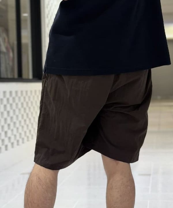 BAKU(東江 漠)さんの「BEAMS｜【別注】FRED PERRY / Relaxed Fit Pique Polo Shirt｜ポロシャツ｜リラックスフィット」を使ったコーディネート