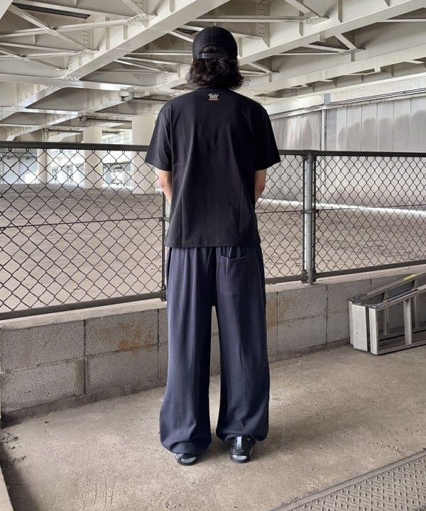 Gazziさんの「BEAMS WOMEN｜BEAMS｜【別注】Champion /「TOY STORY」 T-SHIRT｜Tシャツ 半袖｜トイ・ストーリー 30周年 」を使ったコーディネート