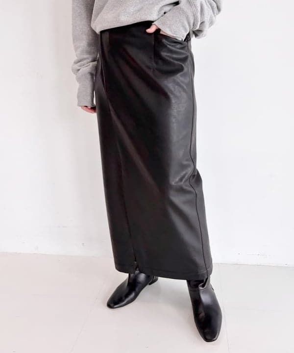 大川 美咲さんの「BEAMS WOMEN｜AK+1 /  裏毛スウェット プルオーバー」を使ったコーディネート