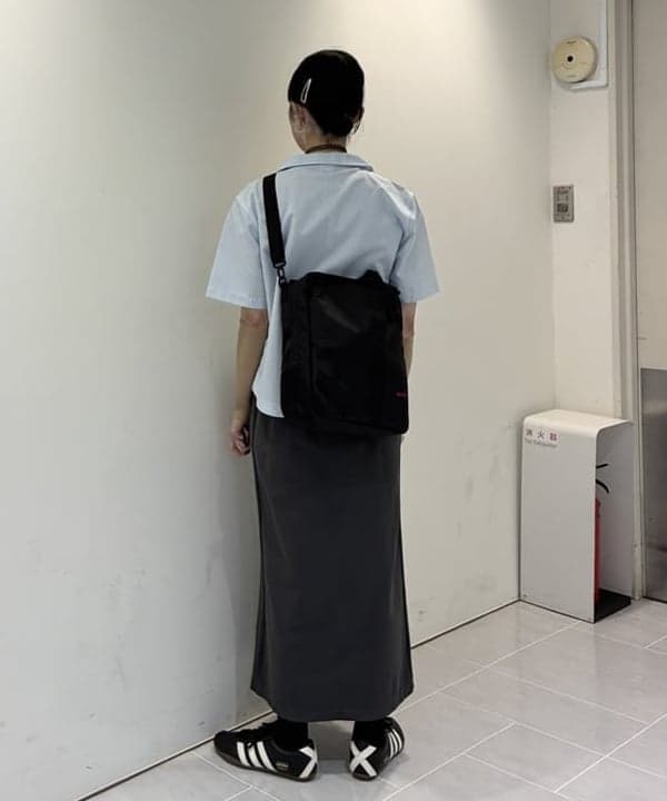りかちょび/岸本梨佳さんの「【別注】Champion / ショートスリーブ シャツ」を使ったコーディネート