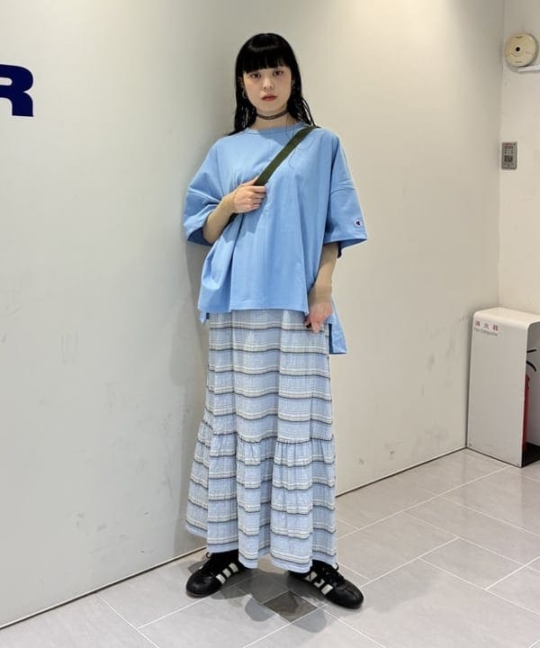 りかちょび/岸本梨佳さんの「【別注】BRIEFING / ミリタリー キット バッグ」を使ったコーディネート