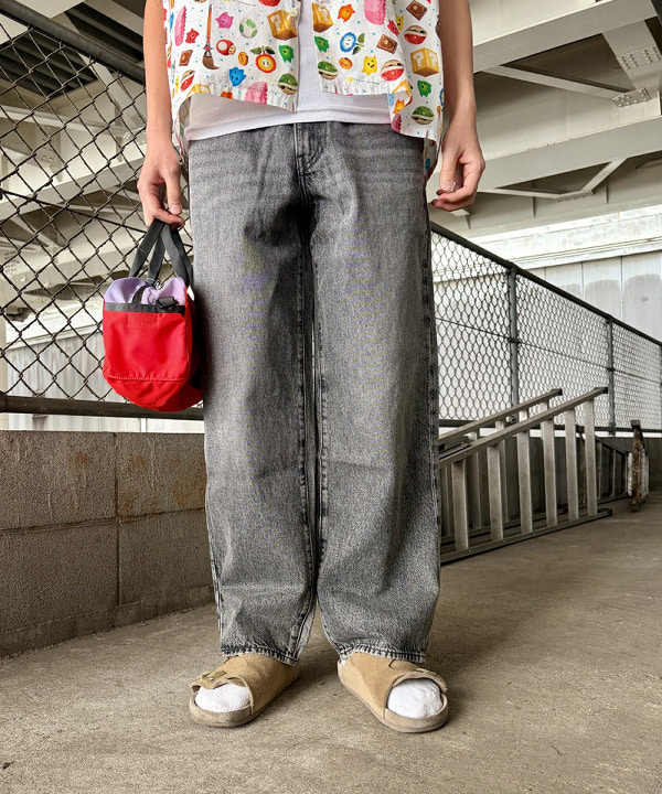 高遠 恒巳さんの「BEAMS WOMEN｜ザ・スーパーマリオギャラクシー・ムービー / ITEM SHIRT」を使ったコーディネート