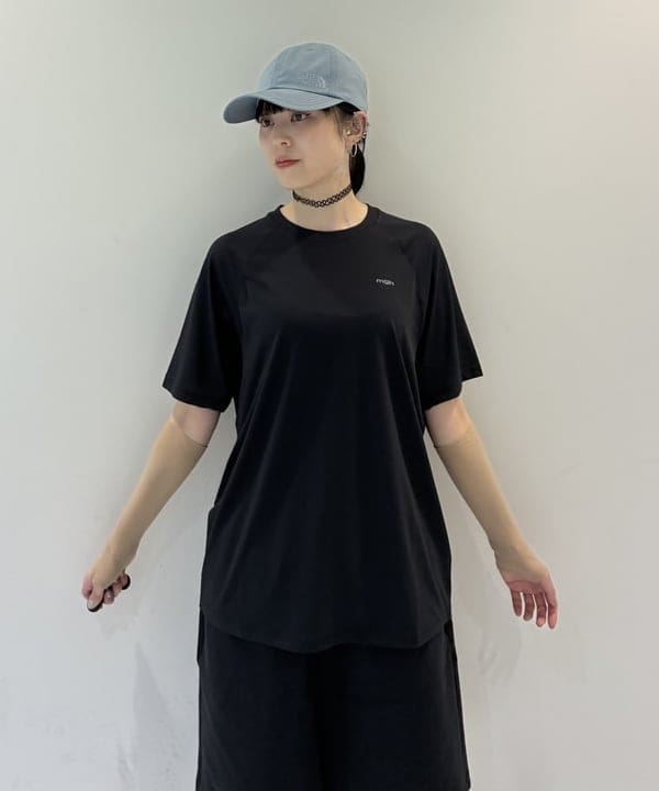 りかちょび/岸本梨佳さんの「」を使ったコーディネート