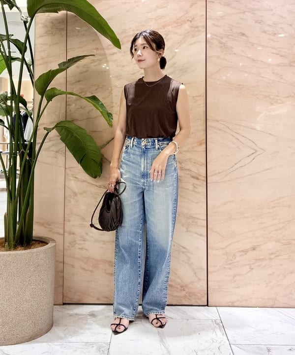 AONO SHIKAMAさんの「BEAMS WOMEN｜ウォッシャブル ウール ノースリーブ Tシャツ」を使ったコーディネート
