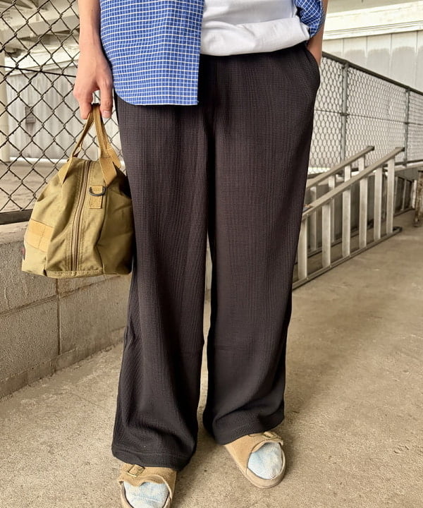 高遠 恒巳さんの「BEAMS WOMEN｜オックスフォード ボタンダウンシャツ 5分丈【ワイドフィット】」を使ったコーディネート