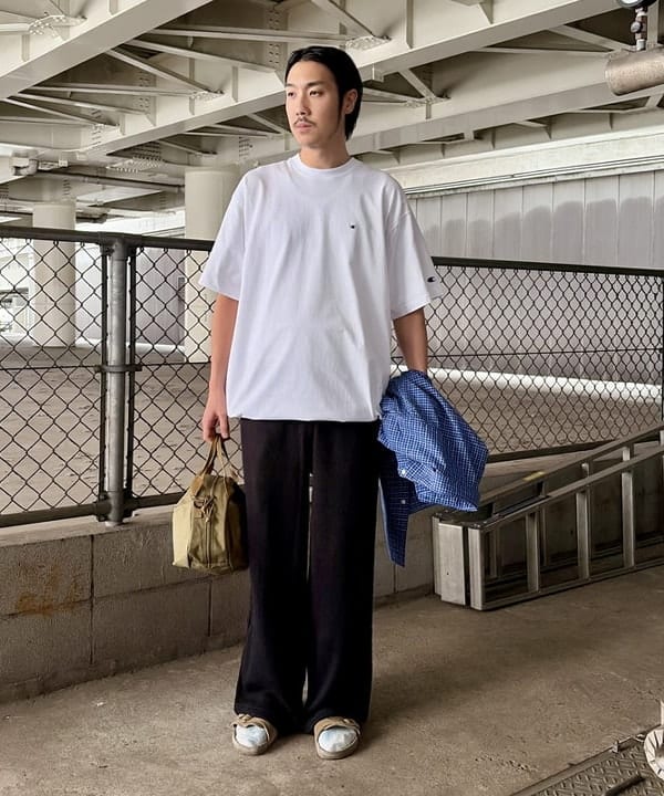 高遠 恒巳さんの「BEAMS WOMEN｜オックスフォード ボタンダウンシャツ 5分丈【ワイドフィット】」を使ったコーディネート
