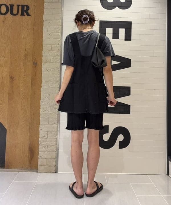 マツミヤさんの「BEAMS WOMEN｜ショート ジャンプ スカート」を使ったコーディネート