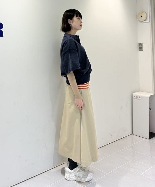 りかちょび/岸本梨佳さんの「BEAMS WOMEN｜チノ スカート」を使ったコーディネート