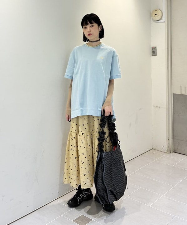 りかちょび/岸本梨佳さんの「【別注】FRED PERRY / リラックスド ピケ Tシャツ」を使ったコーディネート