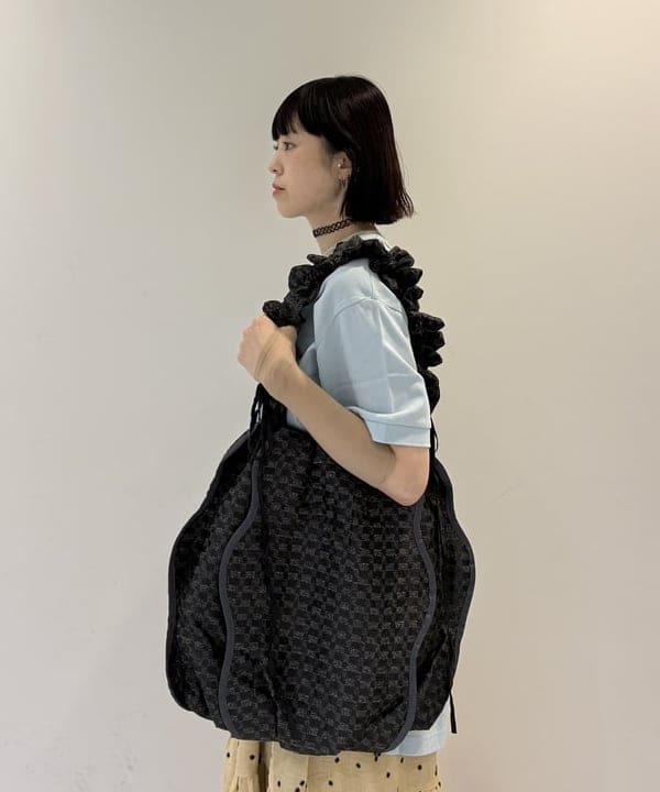 りかちょび/岸本梨佳さんの「【別注】FRED PERRY / リラックスド ピケ Tシャツ」を使ったコーディネート